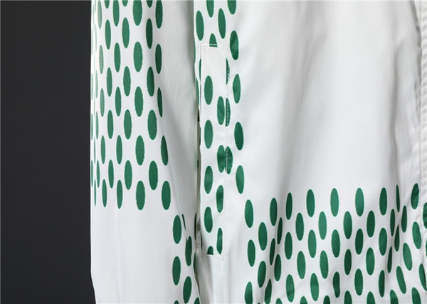 ブランドジャケット角部分ディテール